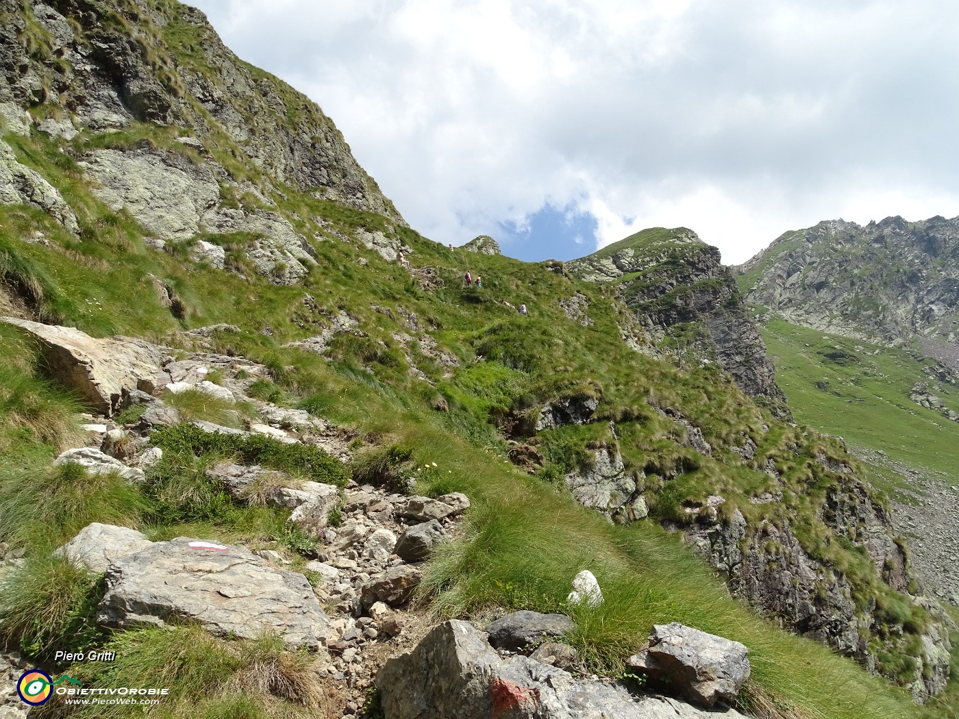 66 Risaliti al Passo del Forcellino (2050 m).JPG